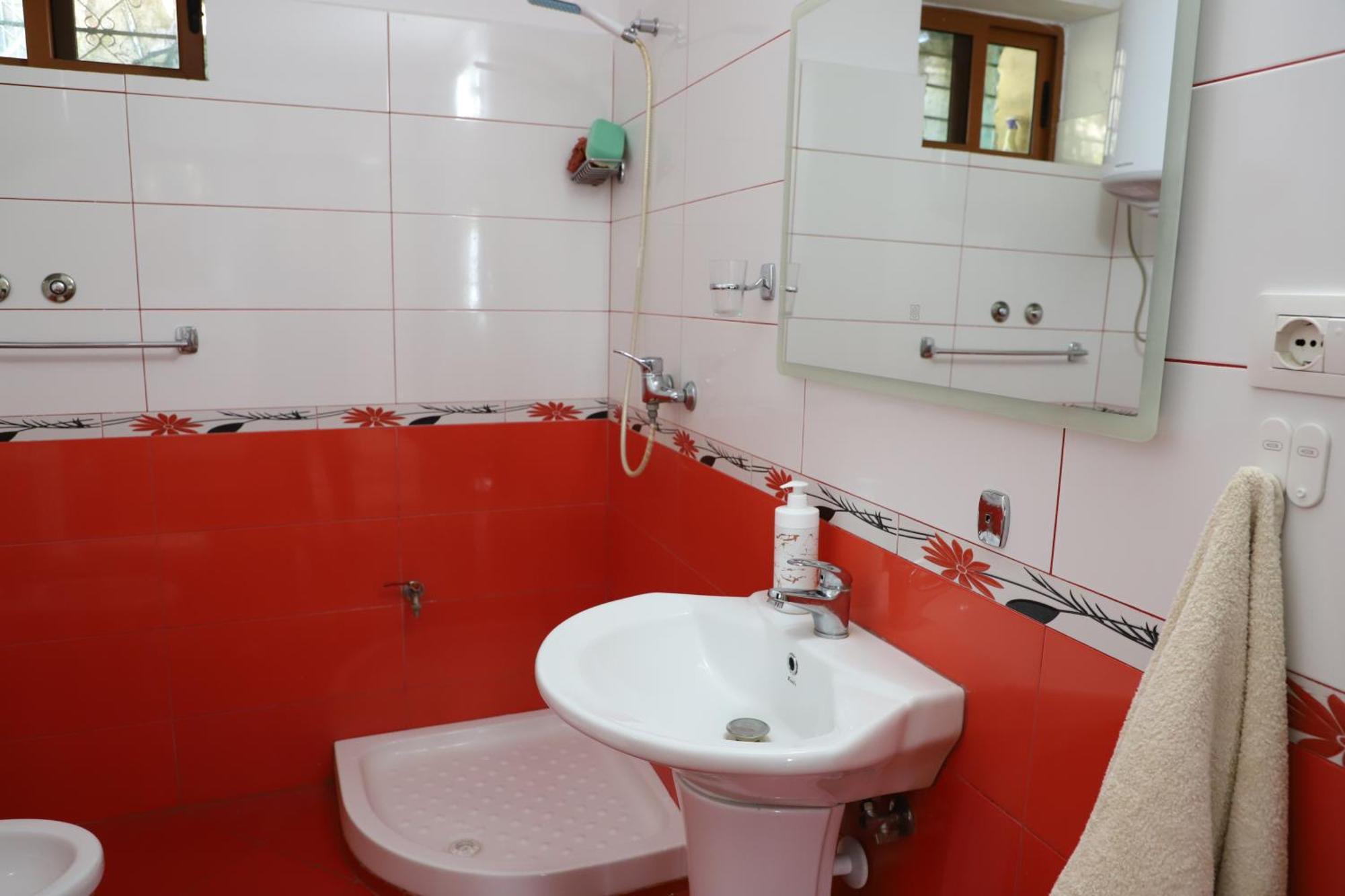 Guest House Lion Берат Екстер'єр фото